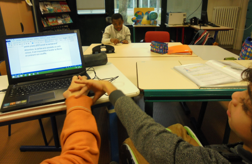 Les élèves sont en pleine rédaction ! Les élèves sont en pleine rédaction !