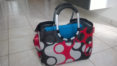 Ludo est partout, même dans mon sac de maîtresse ! Ludo est partout, même dans mon sac de maîtresse !